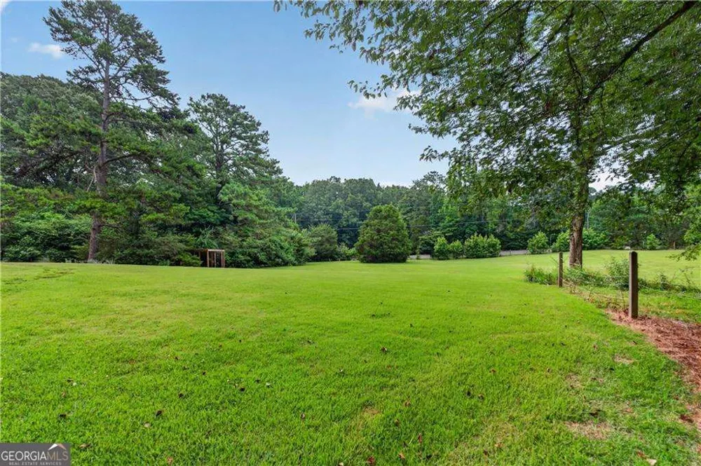 1009 Davenport CIR Powder Springs, GA 30127