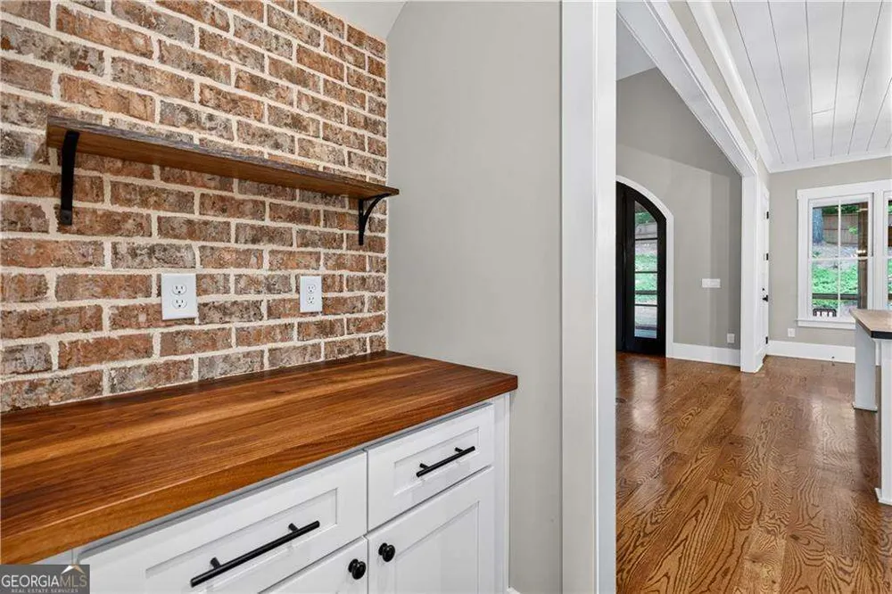 1009 Davenport CIR Powder Springs, GA 30127