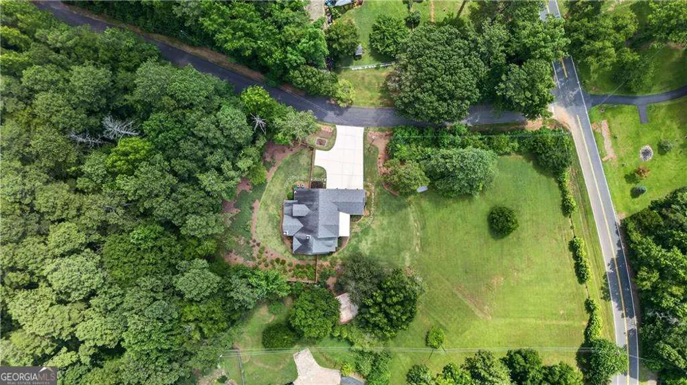 1009 Davenport CIR Powder Springs, GA 30127