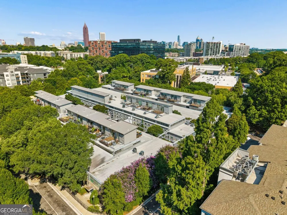 400 Village PKWY NE Atlanta, GA 30306