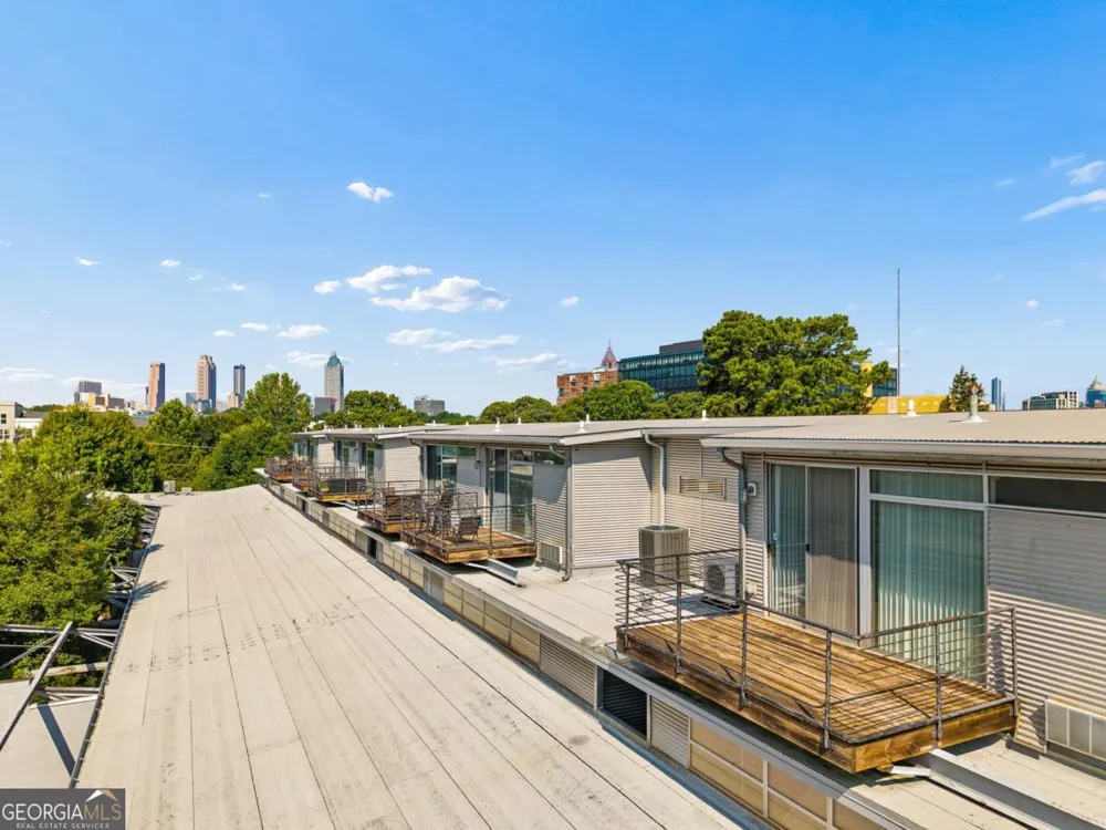 400 Village PKWY NE Atlanta, GA 30306