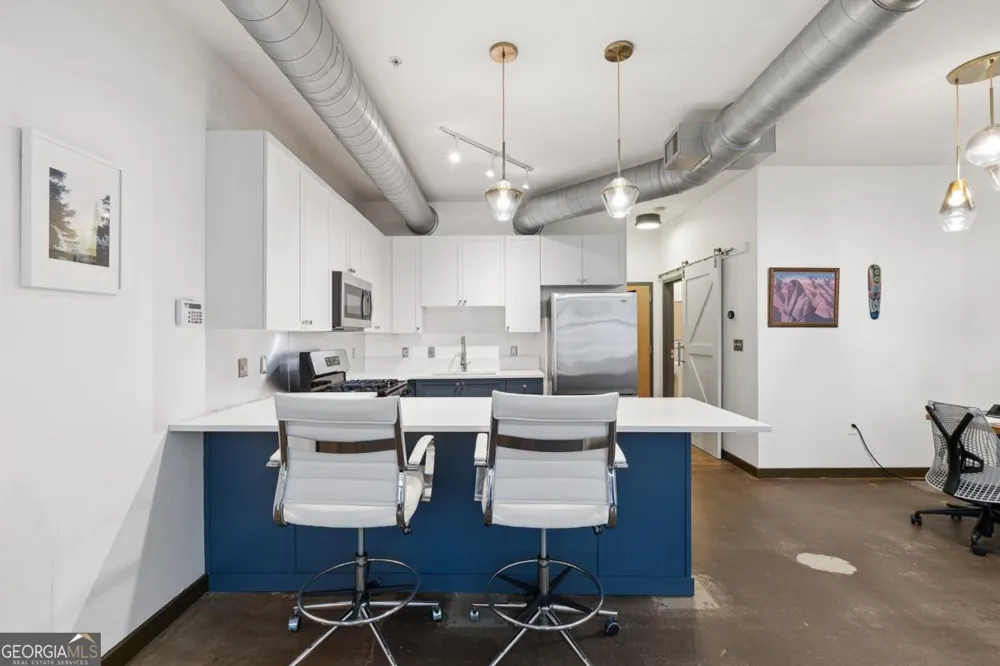 400 Village PKWY NE Atlanta, GA 30306