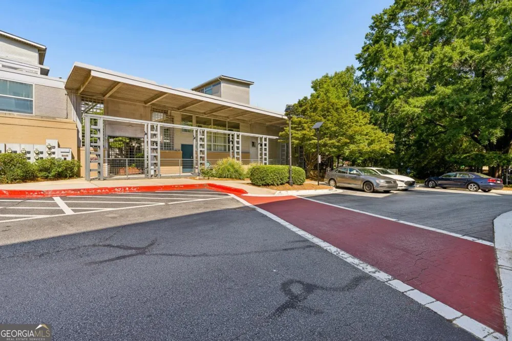 400 Village PKWY NE Atlanta, GA 30306