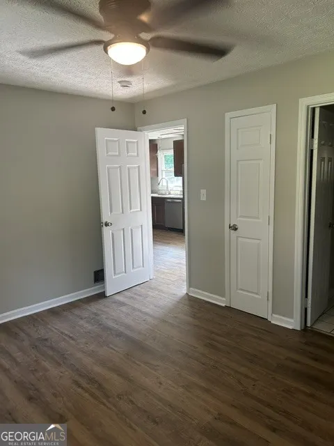 330 ELDER RD Griffin, GA 30223