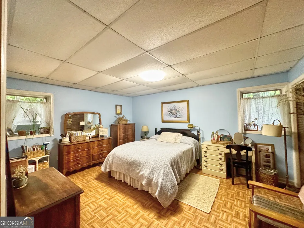58 S Pine Cove DR LaGrange, GA 30240