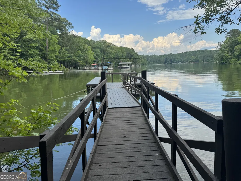 58 S Pine Cove DR LaGrange, GA 30240