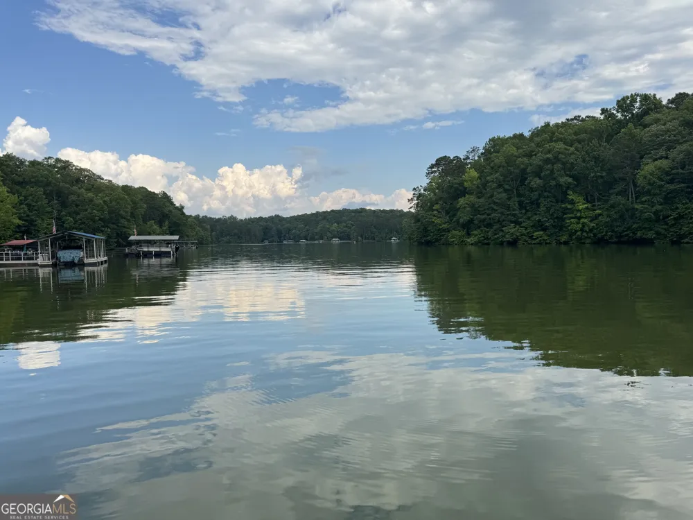 58 S Pine Cove DR LaGrange, GA 30240