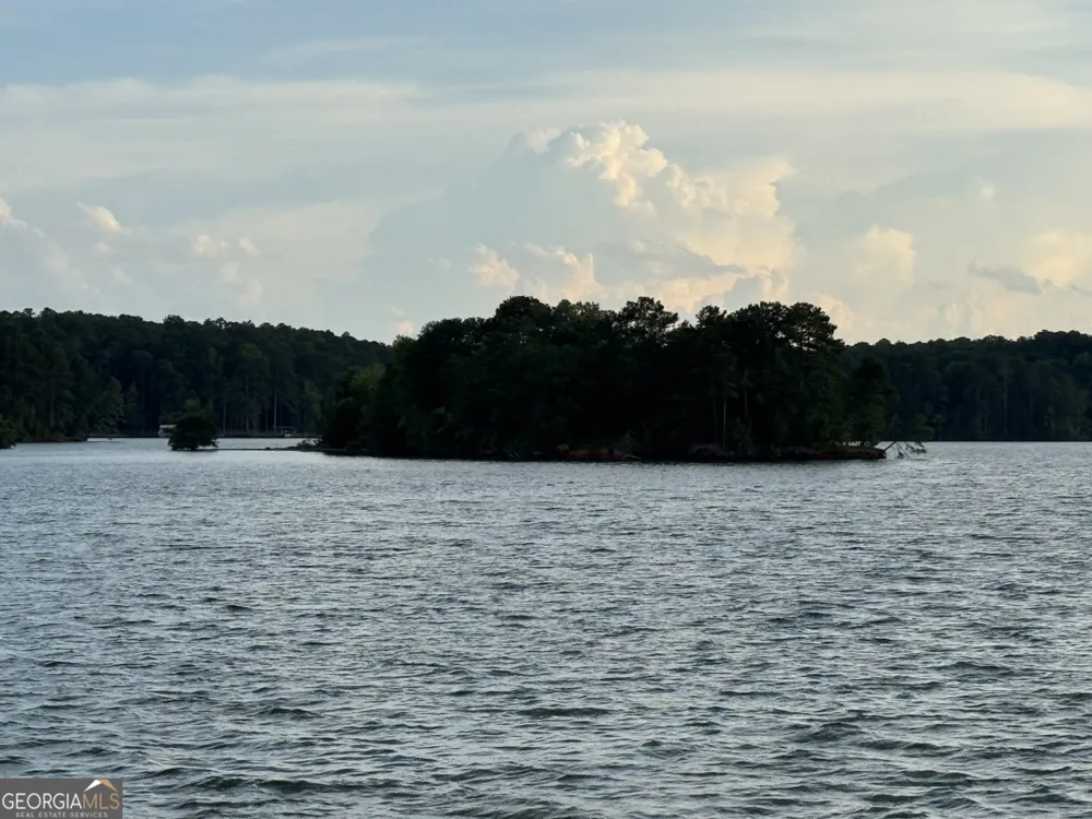 58 S Pine Cove DR LaGrange, GA 30240