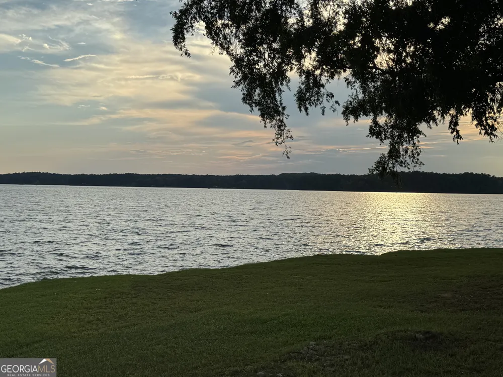 58 S Pine Cove DR LaGrange, GA 30240