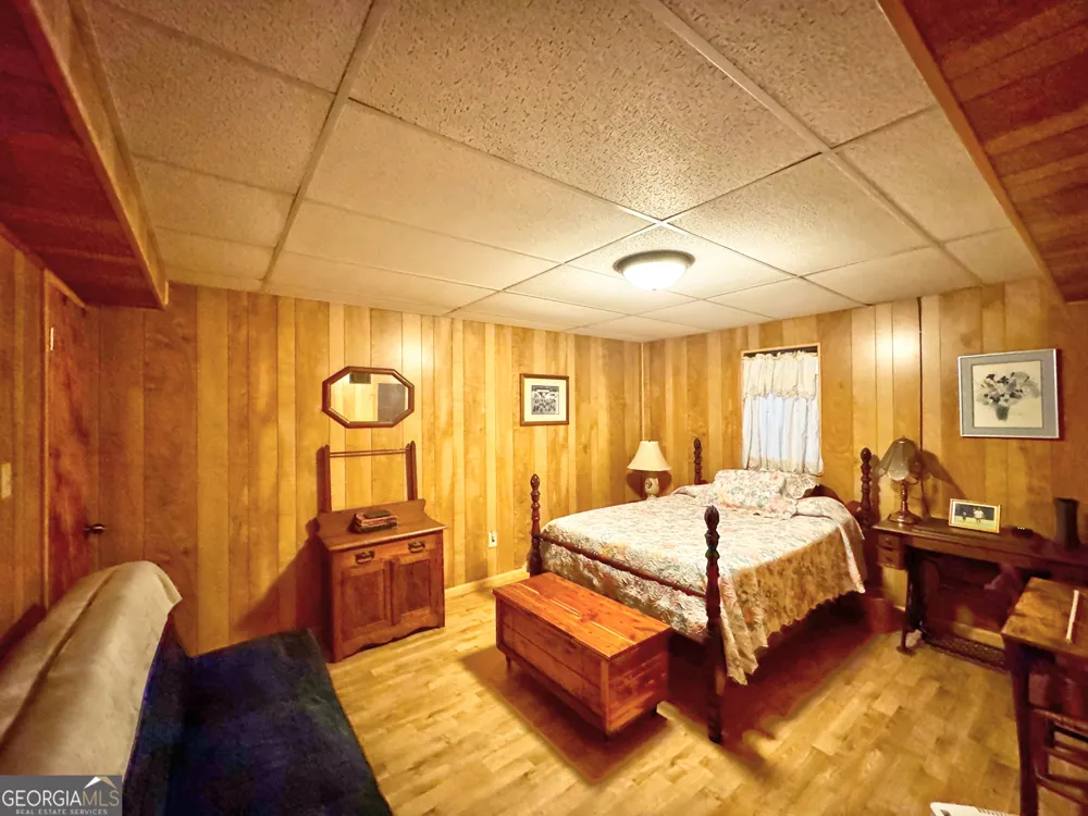 58 S Pine Cove DR LaGrange, GA 30240