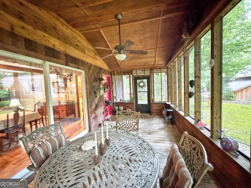 58 S Pine Cove DR LaGrange, GA 30240