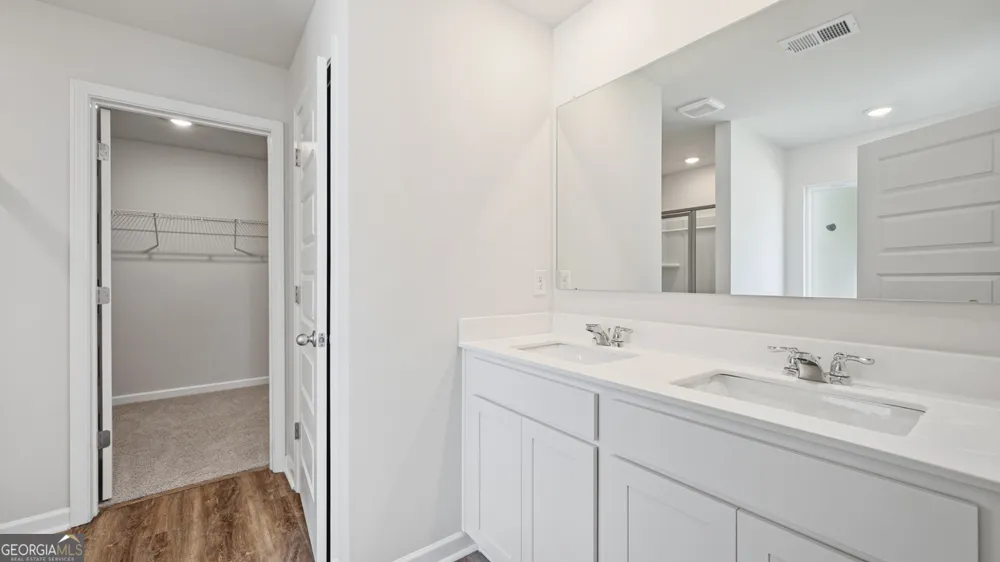 204 Friendship Oak WAY Hampton, GA 30228