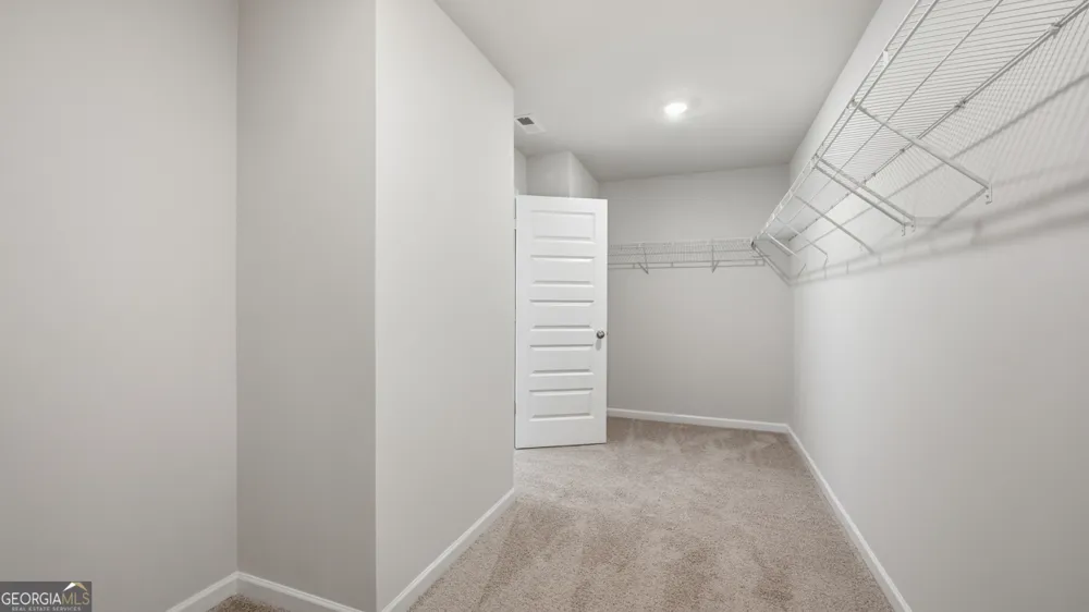 204 Friendship Oak WAY Hampton, GA 30228