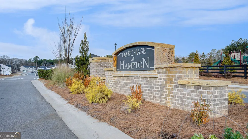 204 Friendship Oak WAY Hampton, GA 30228