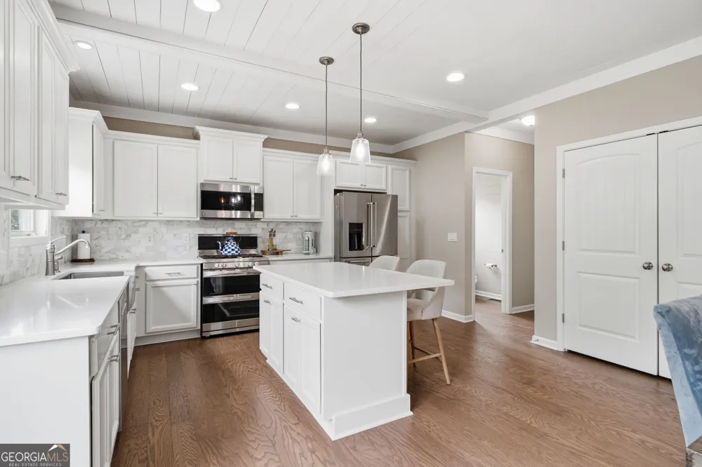 1143 Blankets Creek DR Canton, GA 30114