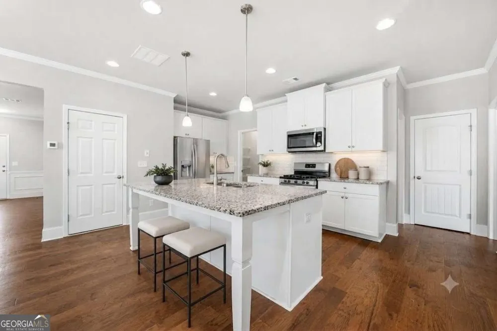 4335 Huron DR Cumming, GA 30028