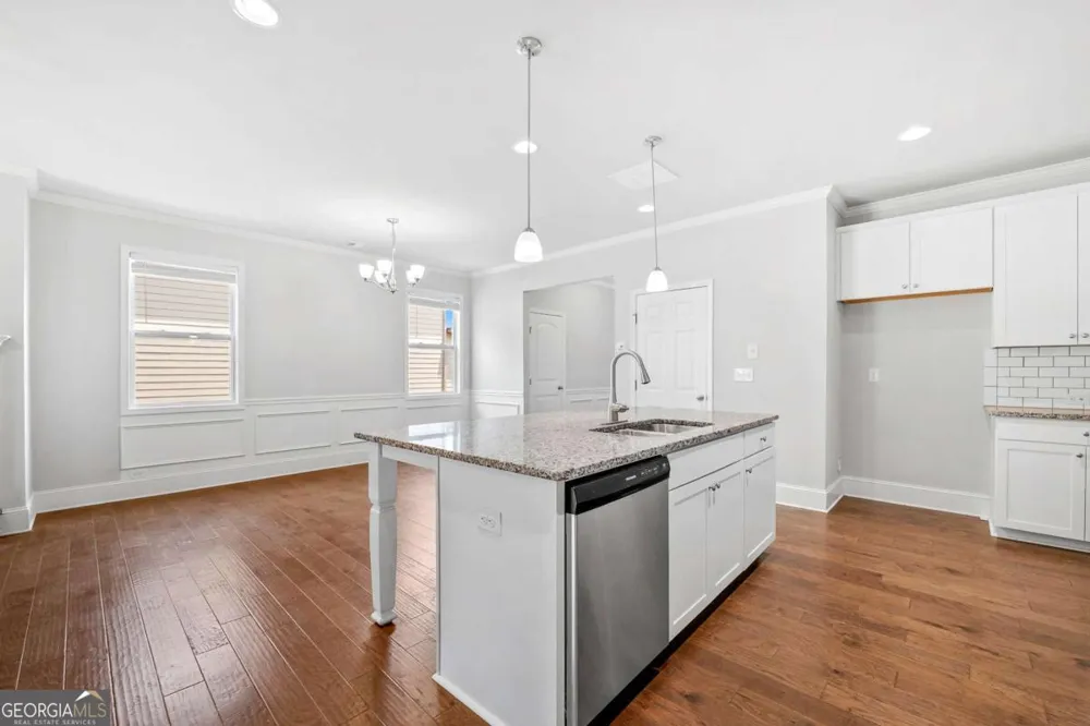 4335 Huron DR Cumming, GA 30028