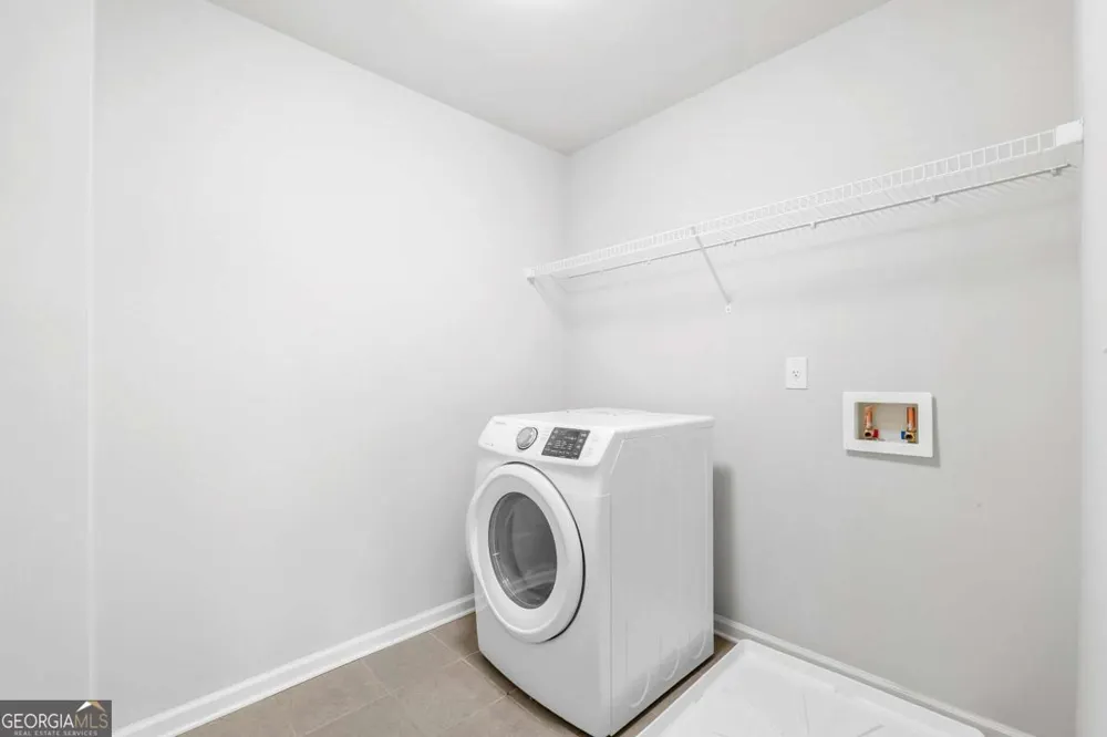 4335 Huron DR Cumming, GA 30028