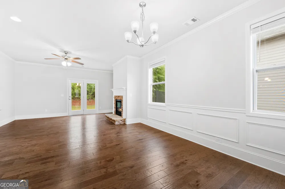 4335 Huron DR Cumming, GA 30028