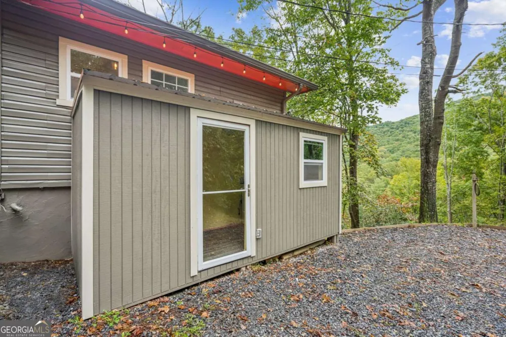 4113 White Oak DR Hiawassee, GA 30546