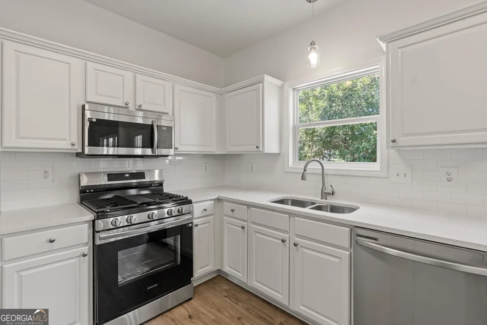 3913 Willow Fields CT Loganville, GA 30052