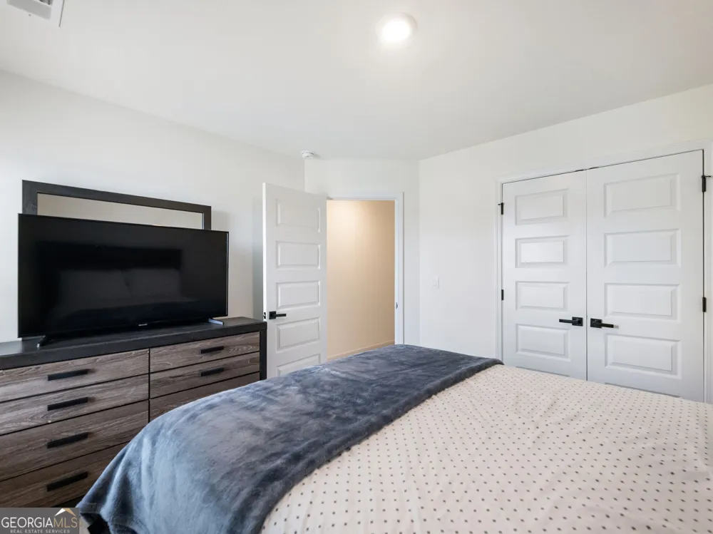 141 Gaston CT Hoschton, GA 30548