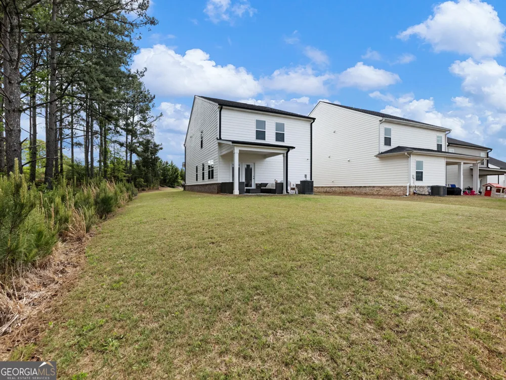 141 Gaston CT Hoschton, GA 30548