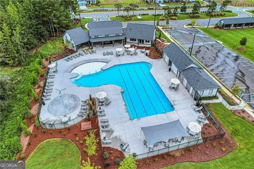 141 Gaston CT Hoschton, GA 30548