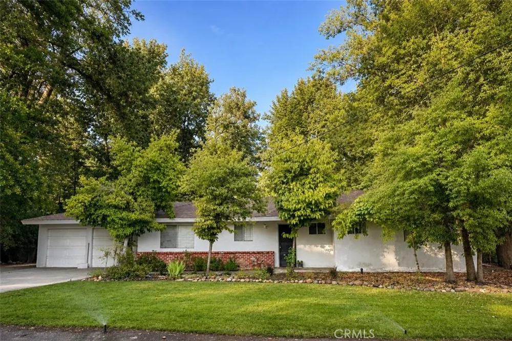 210 Wood Duck Avenue Sanger, CA 93657