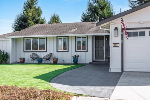 4492 Ranchero Drive