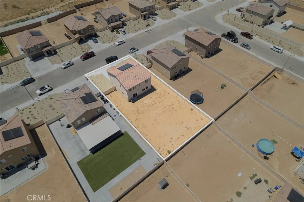 10156 Colten Ridge Adelanto, CA 92301
