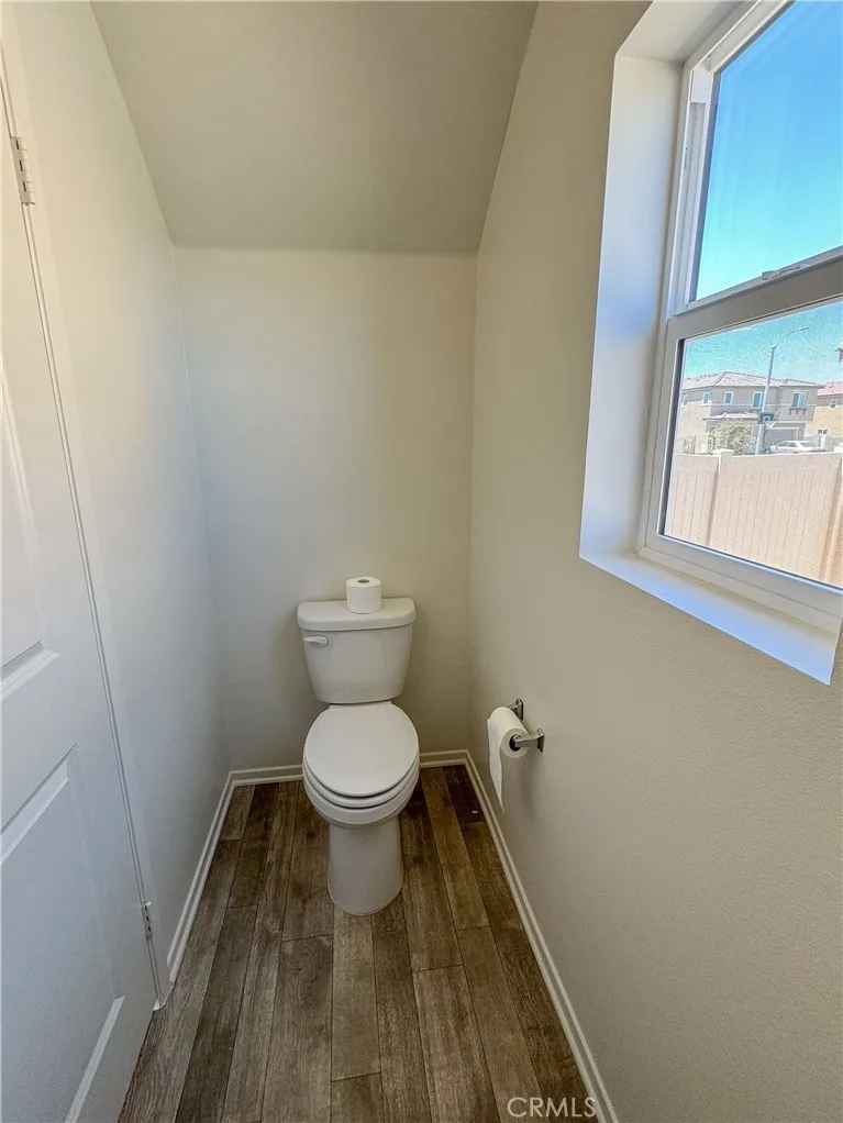 10156 Colten Ridge Adelanto, CA 92301