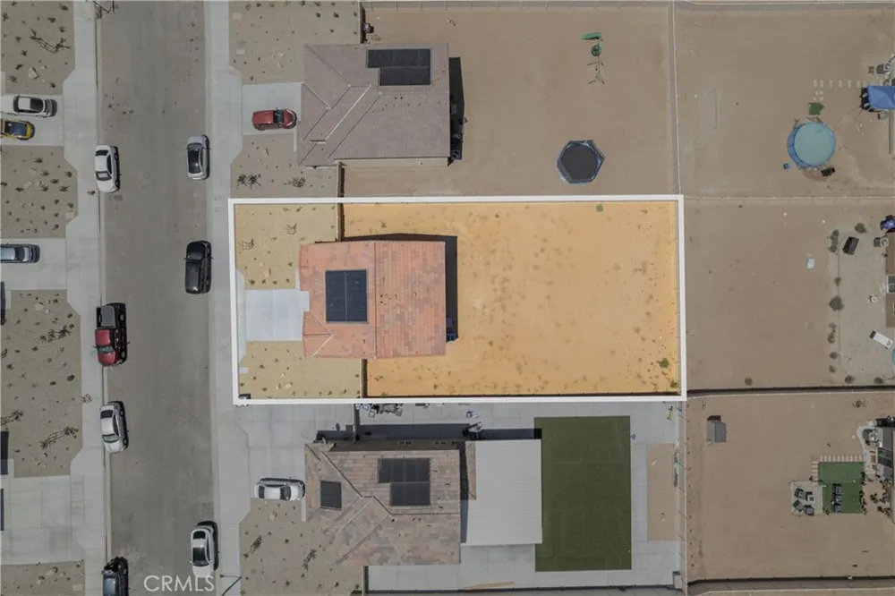 10156 Colten Ridge Adelanto, CA 92301