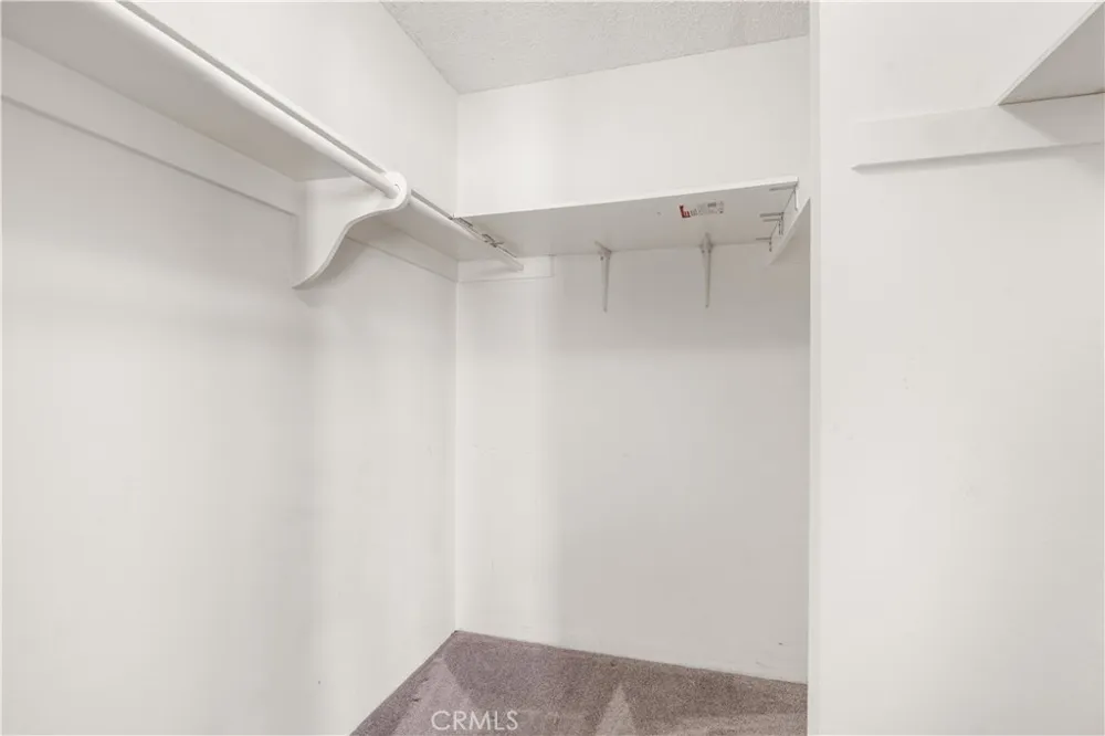 5301 Raintree #301 Culver City, CA 90230