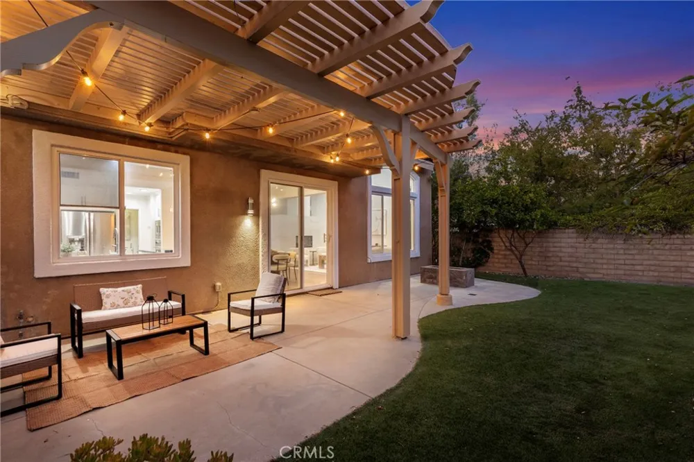 2872 Limestone Drive Thousand Oaks, CA 91362