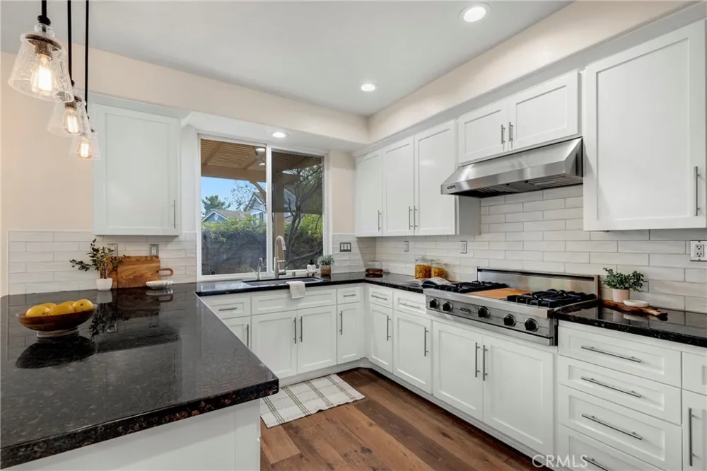 2872 Limestone Drive Thousand Oaks, CA 91362