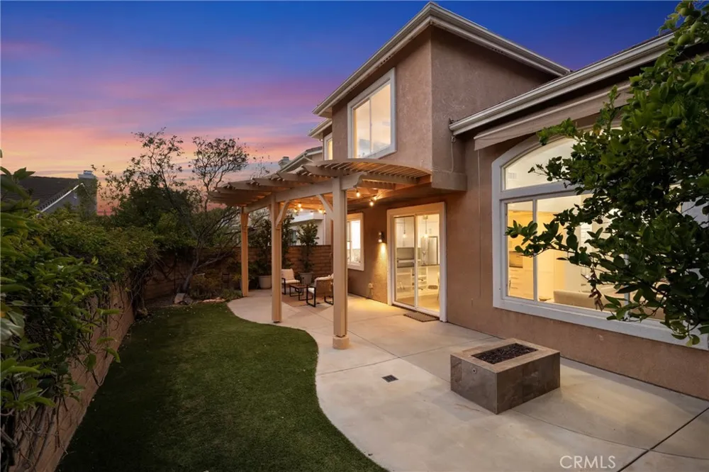 2872 Limestone Drive Thousand Oaks, CA 91362