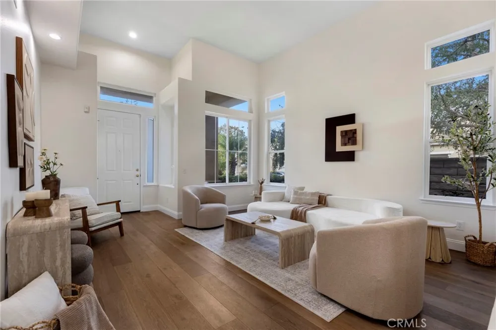 2872 Limestone Drive Thousand Oaks, CA 91362