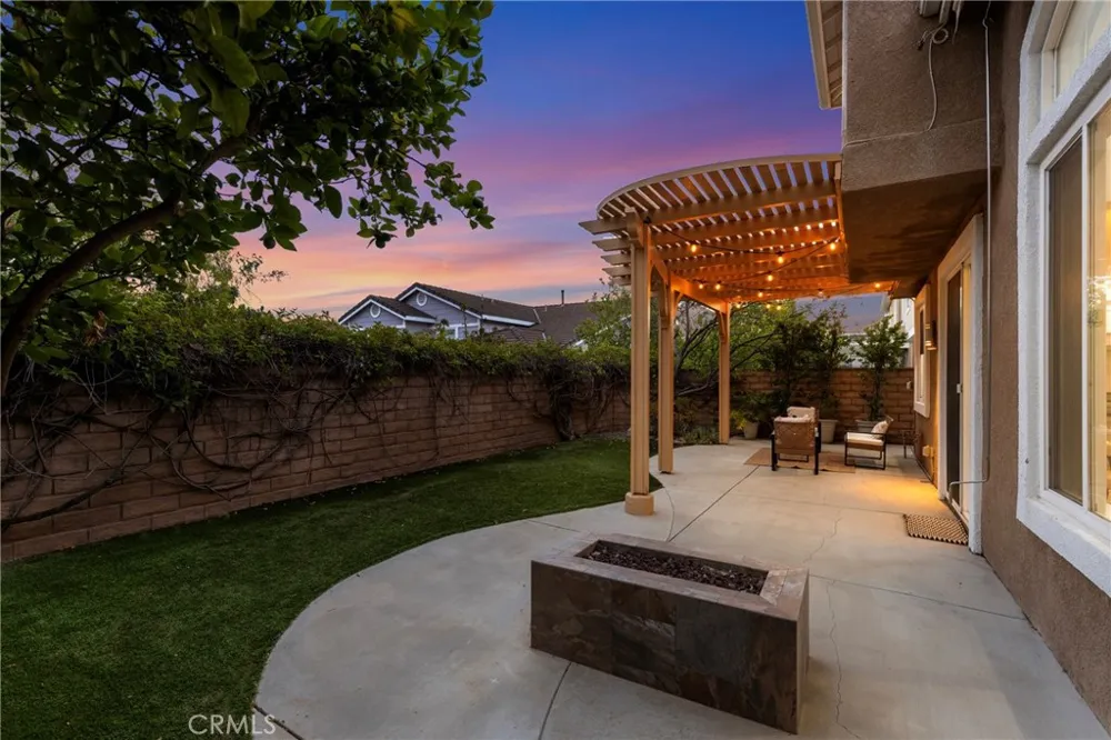 2872 Limestone Drive Thousand Oaks, CA 91362