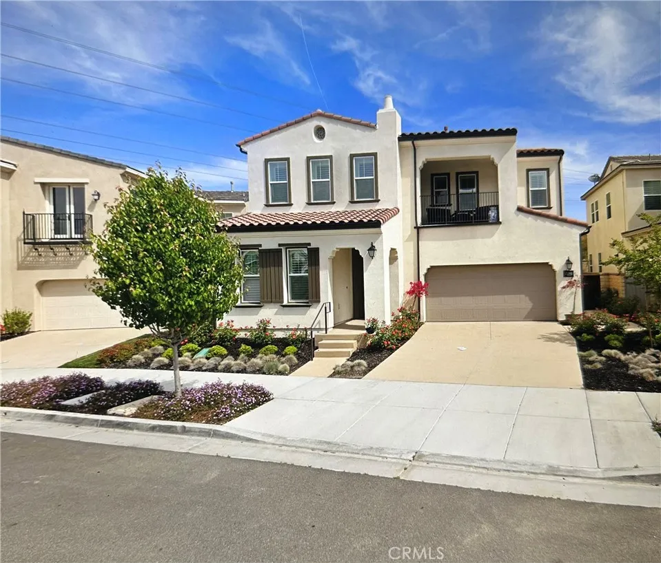 20551 Arden Place Saugus, CA 91350