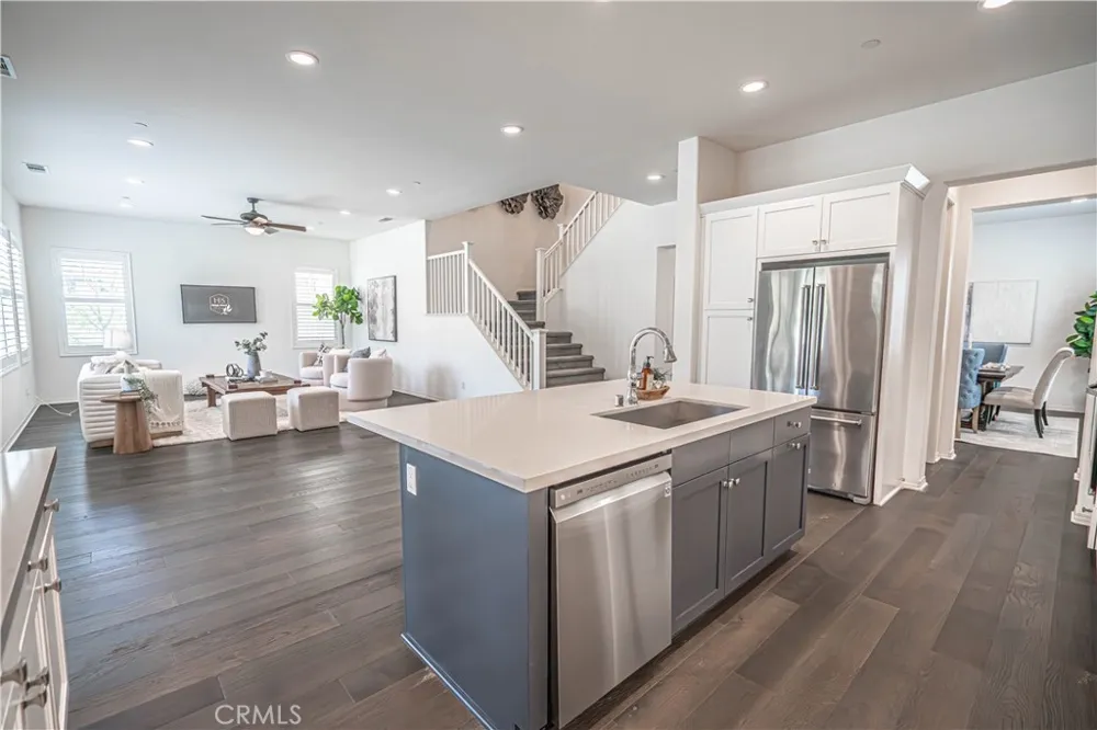 20551 Arden Place Saugus, CA 91350