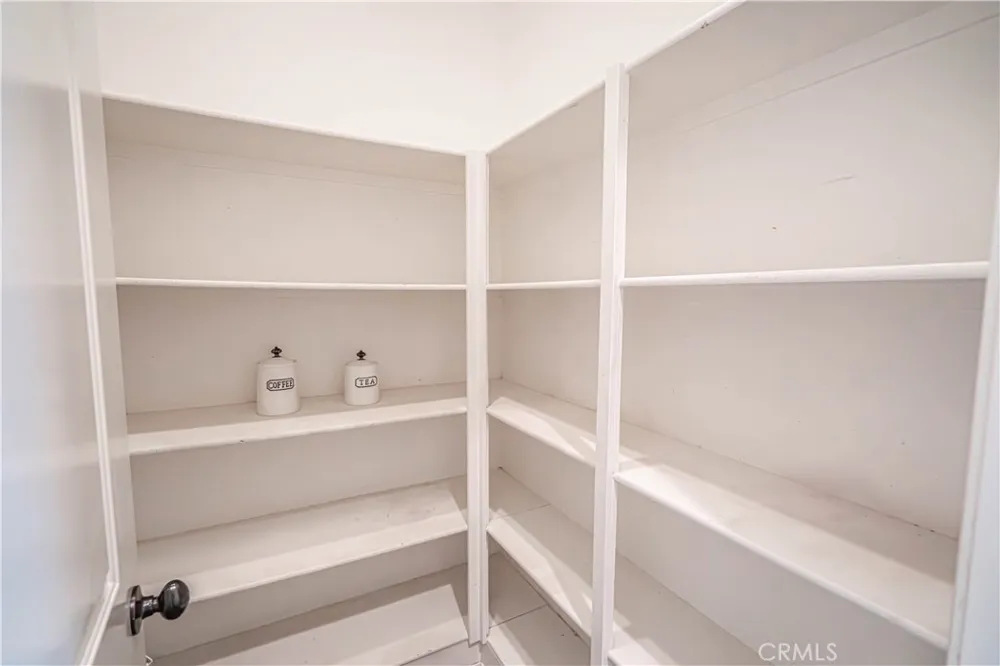 20551 Arden Place Saugus, CA 91350