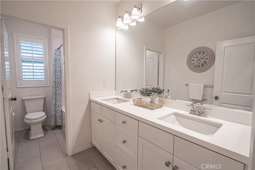20551 Arden Place Saugus, CA 91350