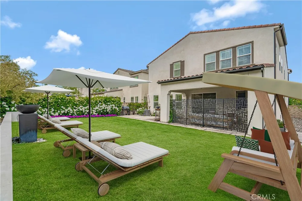 20551 Arden Place Saugus, CA 91350