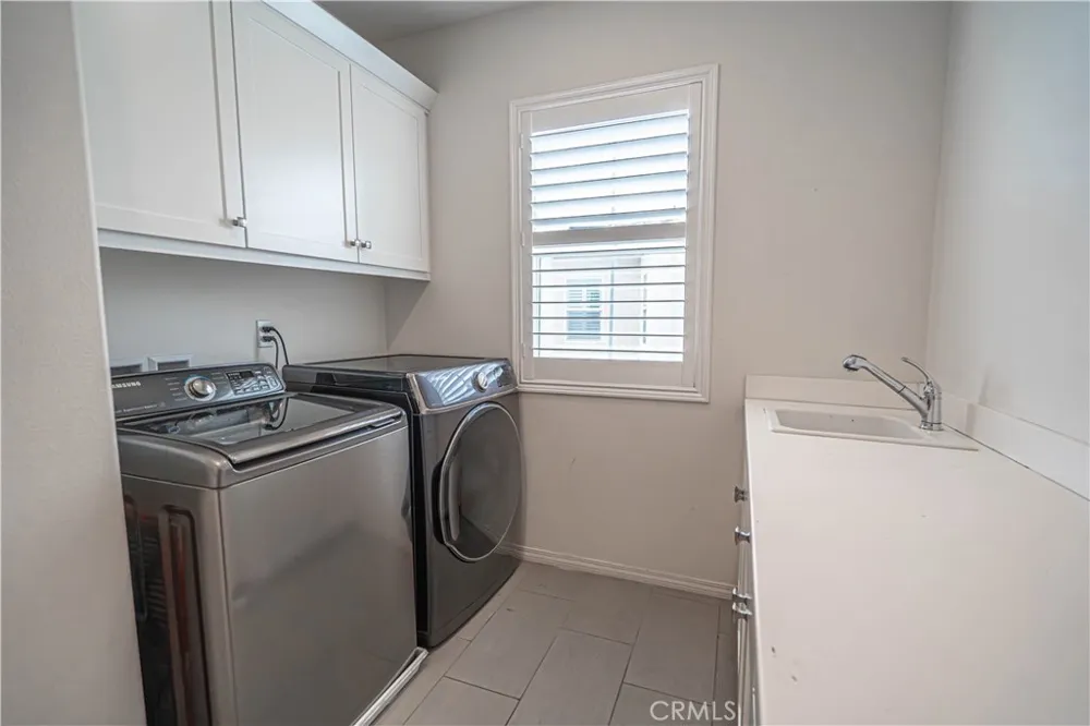 20551 Arden Place Saugus, CA 91350