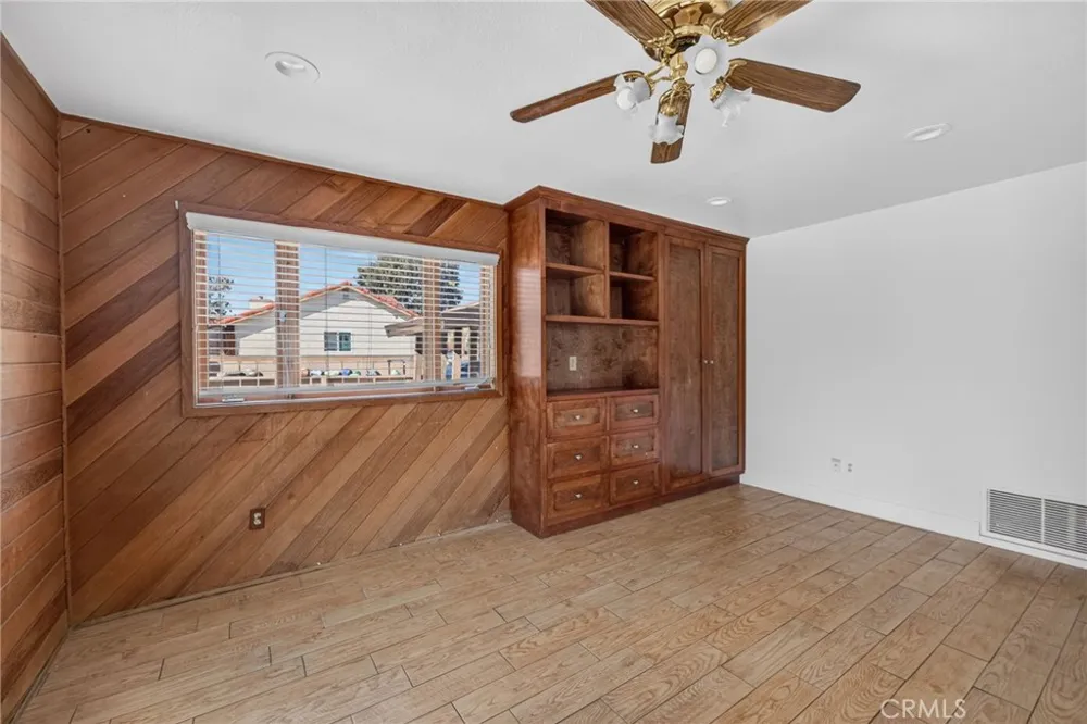 34655 Almond Wildomar, CA 92595