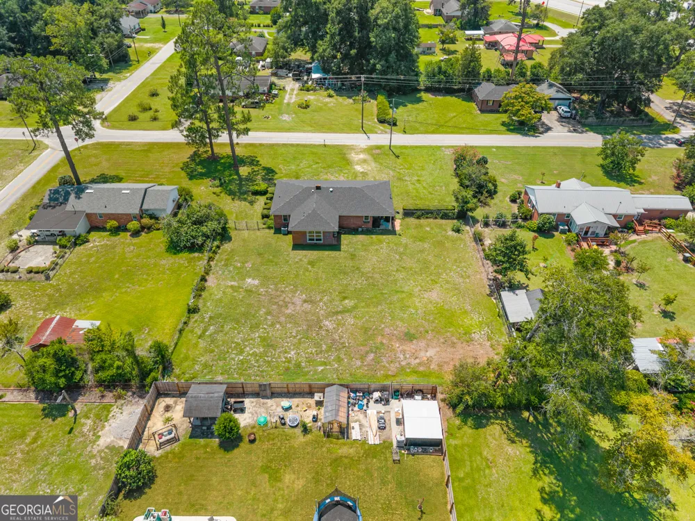 225 Virginia AVE Millen, GA 30442