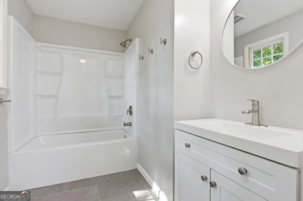 2944 Drew Valley ST Gainesville, GA 30504