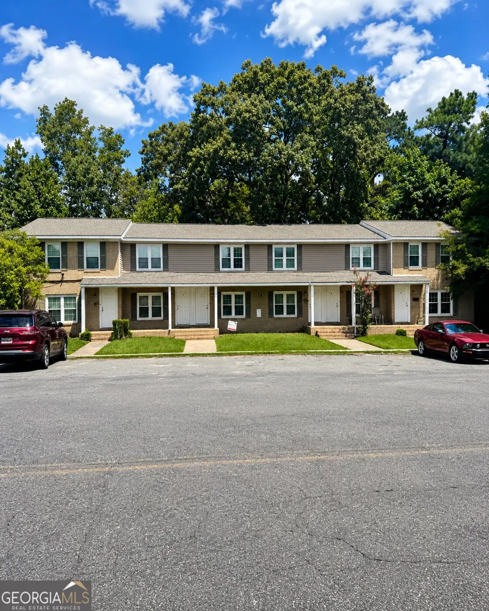 301 Mary LN Warner Robins, GA 31088