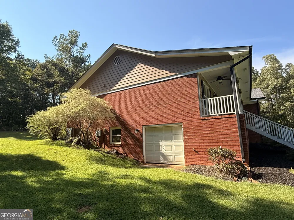 517 Hamlin RD Jackson, GA 30233